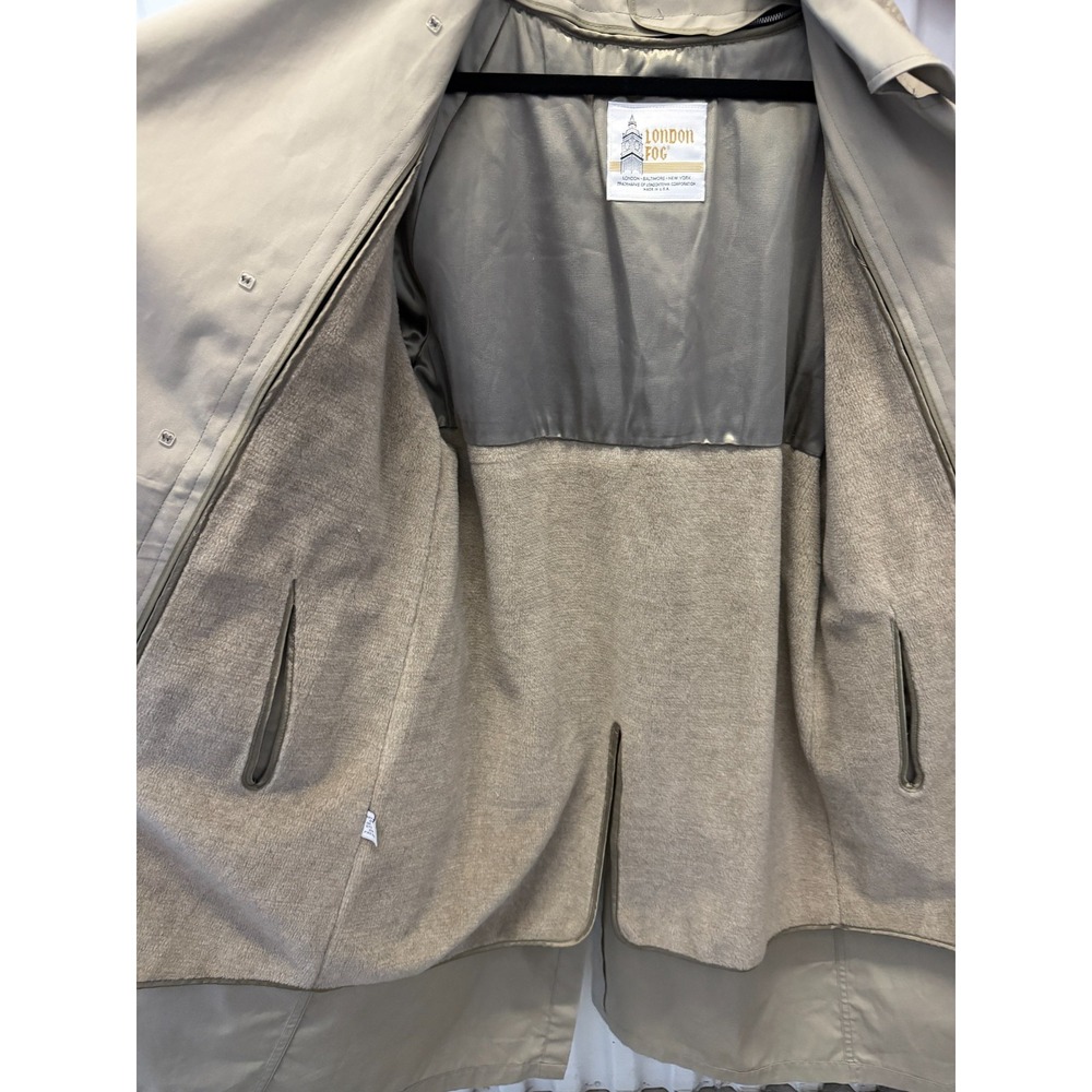 London Fog Mens 42 REG Khaki Trench Coat Double Breasted Removable Liner USA - Picture 10 of 11